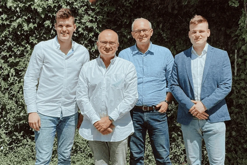 Powerful Medical co-founders Martin and Robert Herman with Dr. Hatala and Dr. Bartunek in 2020
