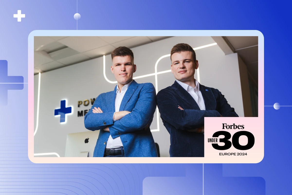 Powerful Medical co-founders Martin and Robert Herman with Forbes 30 Under 30 Europe 2024 badge