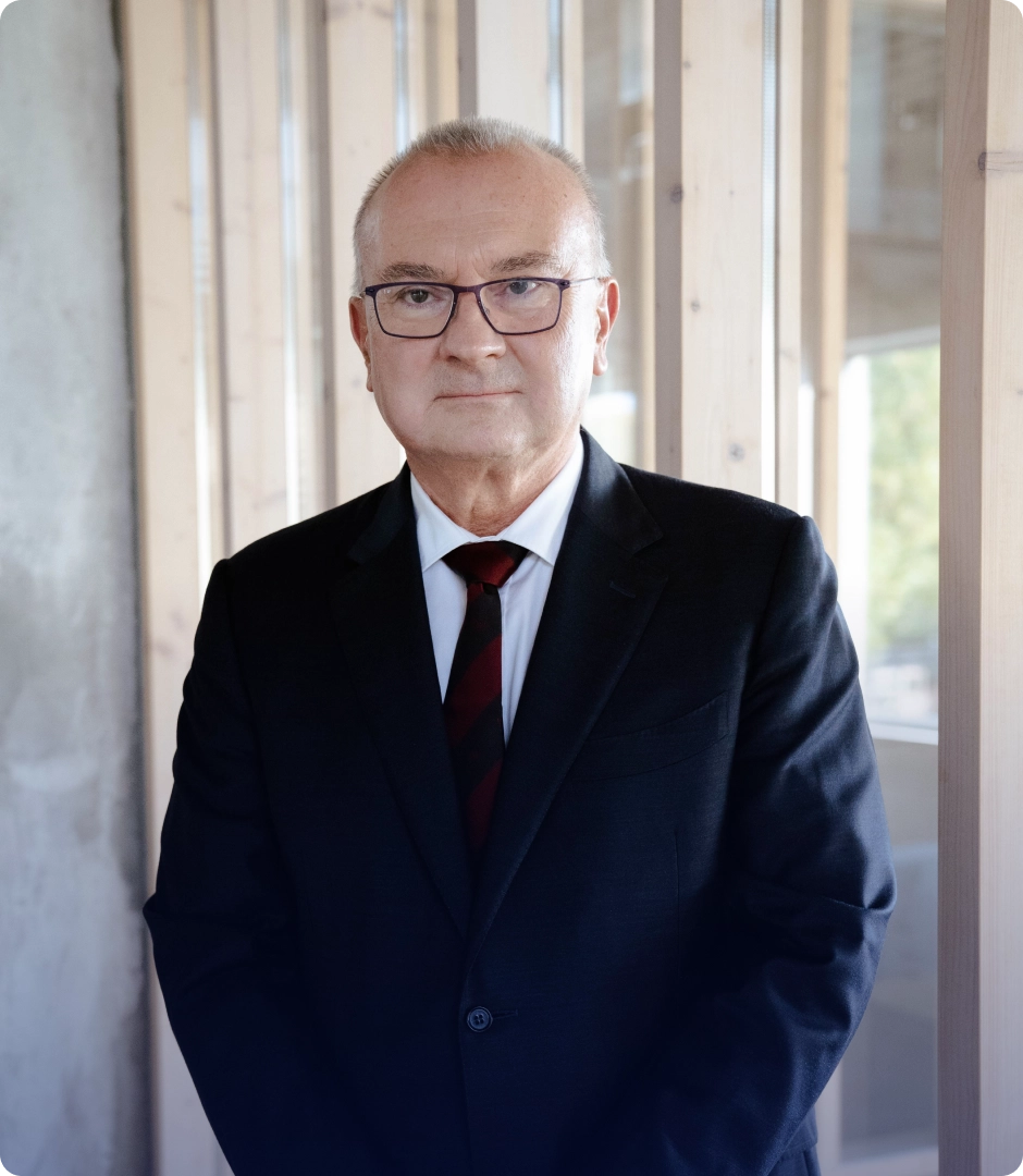 Prof. Dr. Robert Hatala, PhD