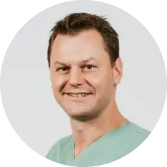 Dr. Dan Schelfaut