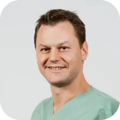 Dr. Dan Schelfaut